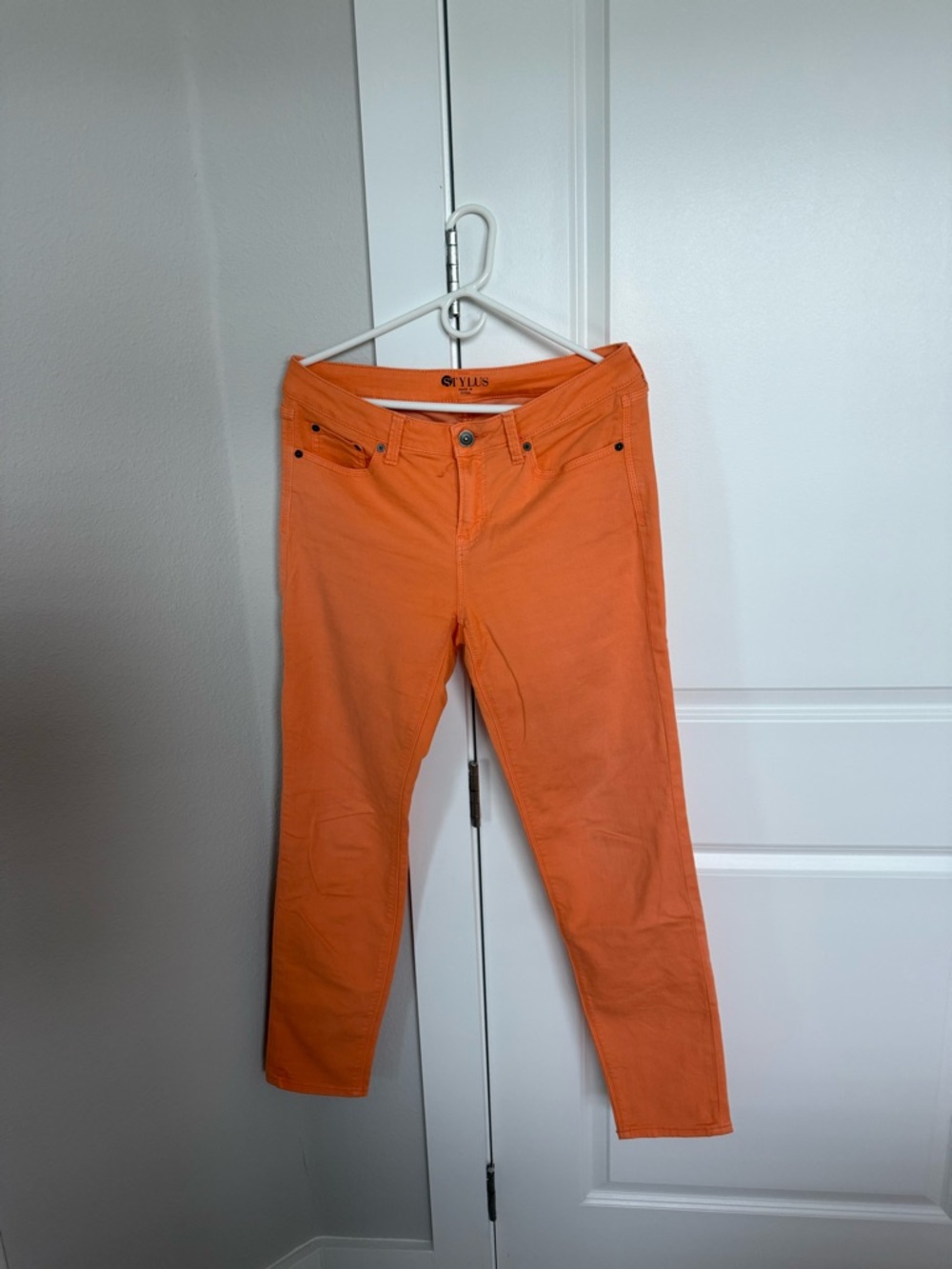 STYLUS Women's Bright Orange Skinny Jeans